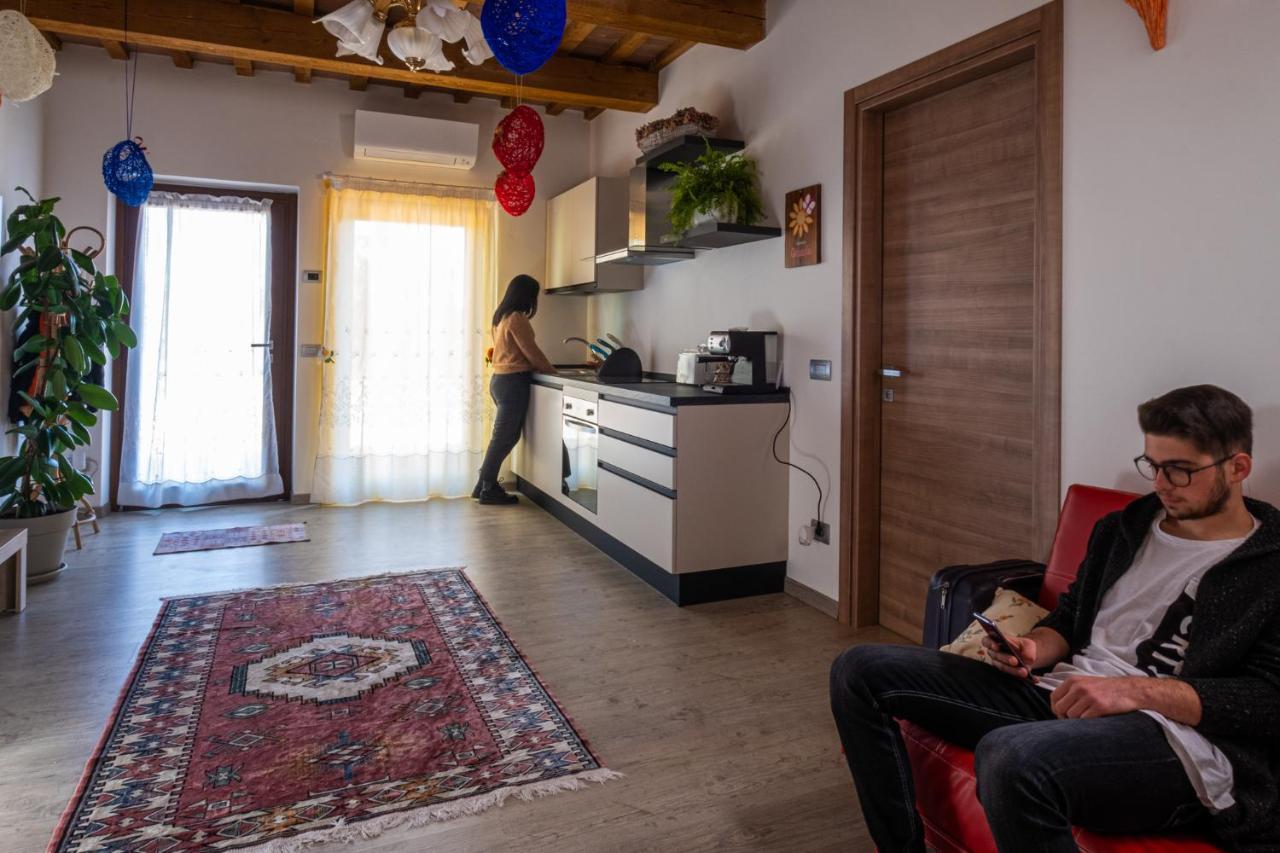B&B da Vi.Vì Urbania Dış mekan fotoğraf
