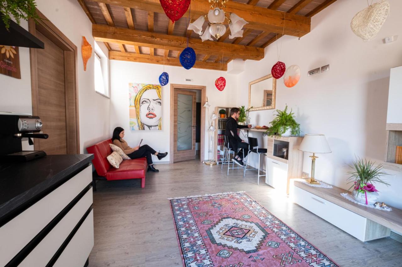 B&B da Vi.Vì Urbania Dış mekan fotoğraf