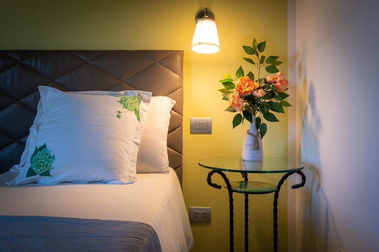 B&B da Vi.Vì Urbania Dış mekan fotoğraf