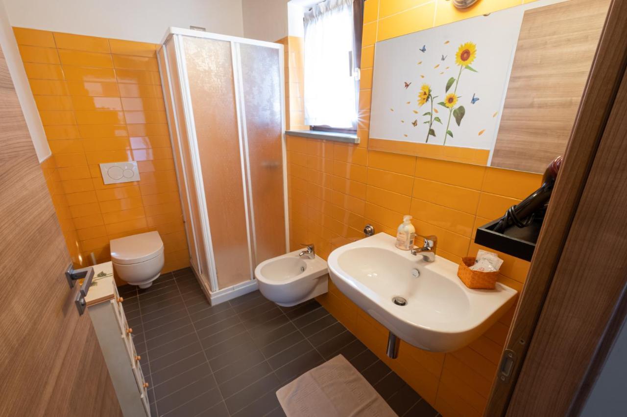 B&B da Vi.Vì Urbania Dış mekan fotoğraf